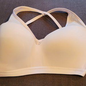 Victoria's Secret Sports Bra NWT